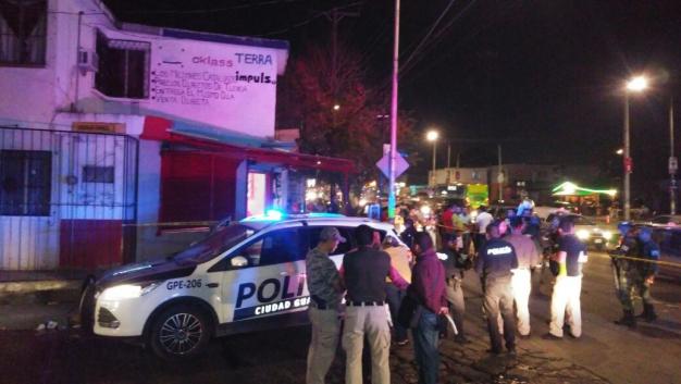 La víctima fue identificada por su madre como Jamil Alí De la Rosa Villegas, de 24 años. 