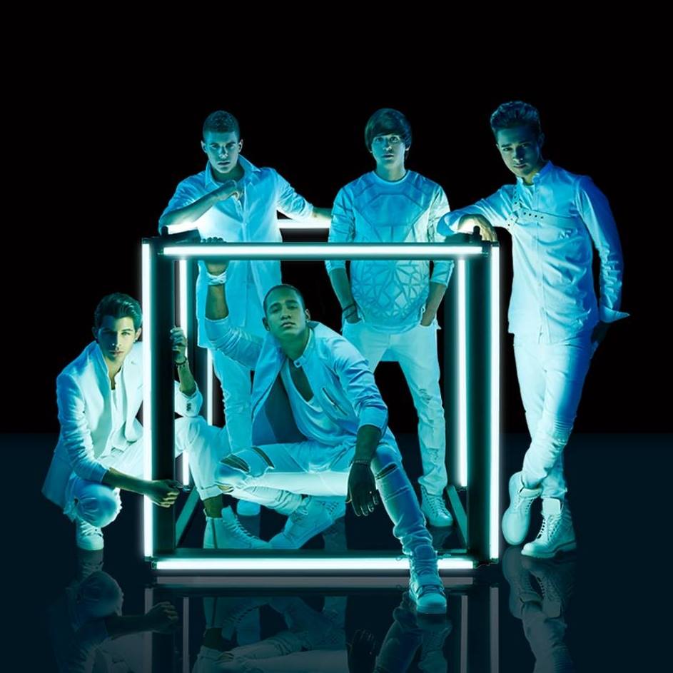 CNCO. 
