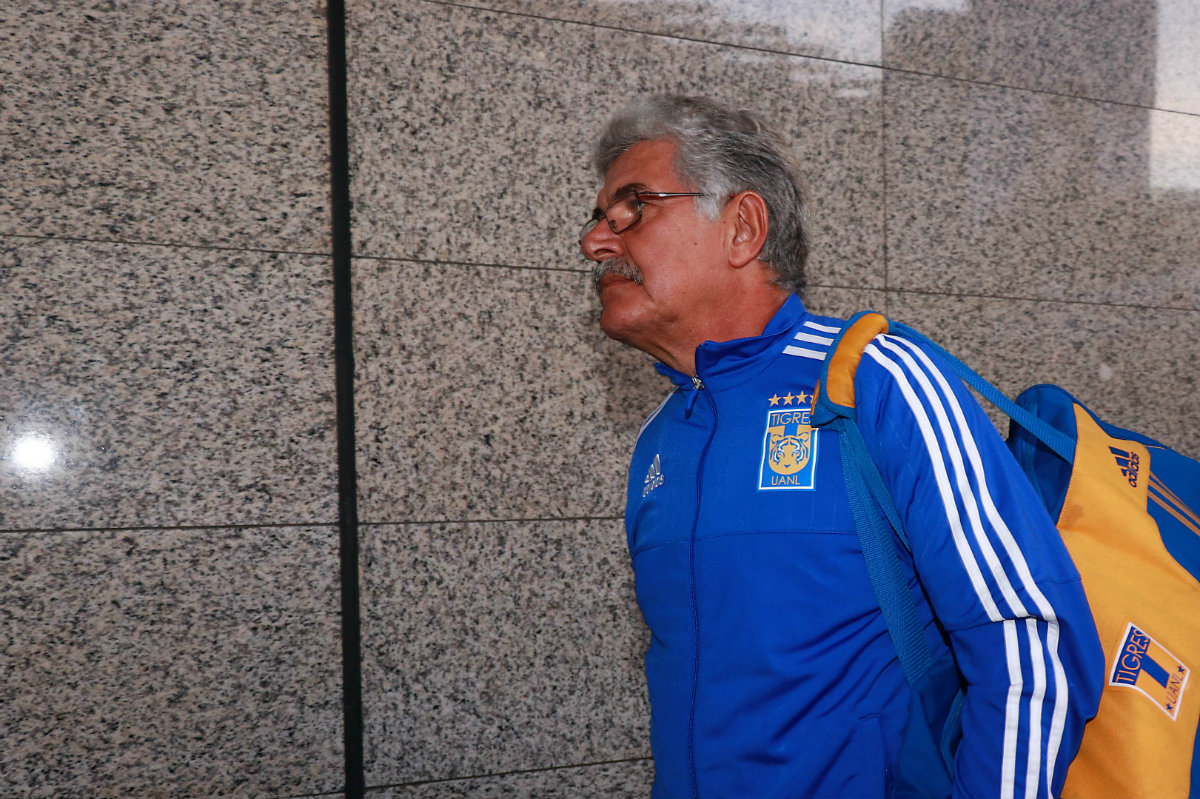 'Tuca' Ferretti llega a la Ciudad de México para la ida de la Final del Apertura 2016