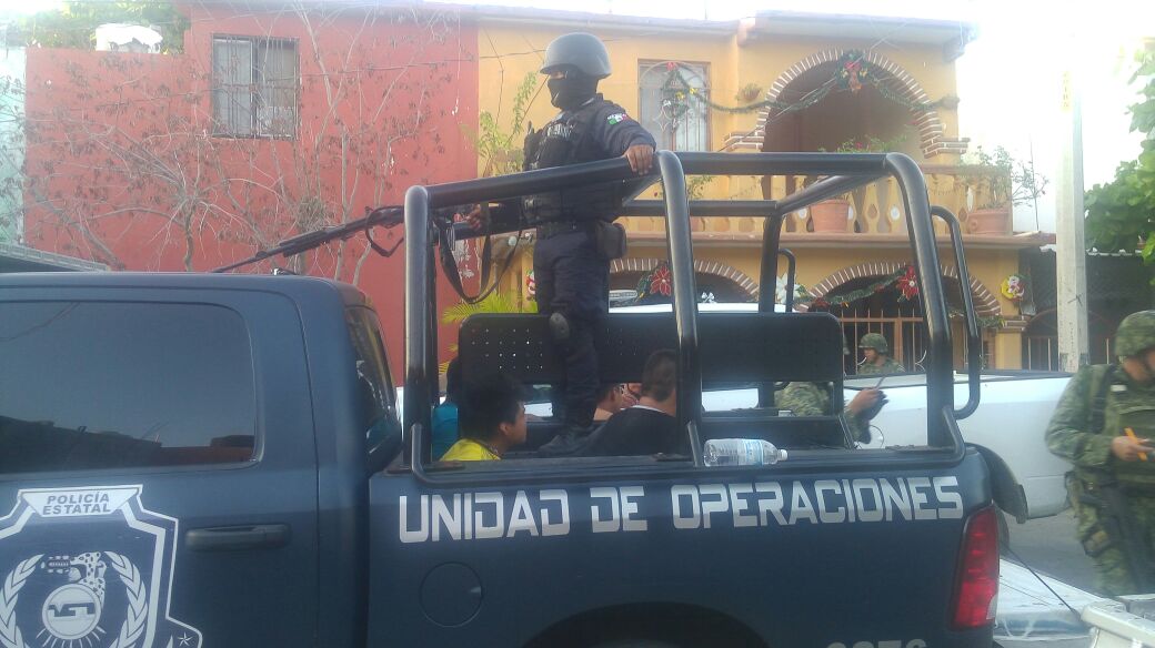 Los detenidos fueron puestos a disposición por su presunta responsabilidad en los delitos de delincuencia organizada.