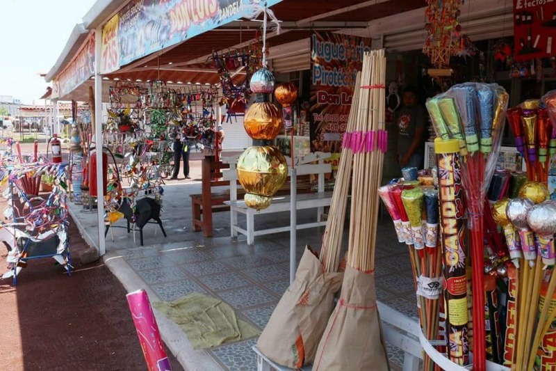 El tradicional mercado de pirotecnia de San Pablito, en Tultepec, 