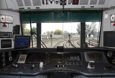 En la Línea 1 del Metro, 45 trenes tendrán un sistema digitalizado, con tecnología 100 por ciento mexicana, que significa un ahorro de mil millones de
