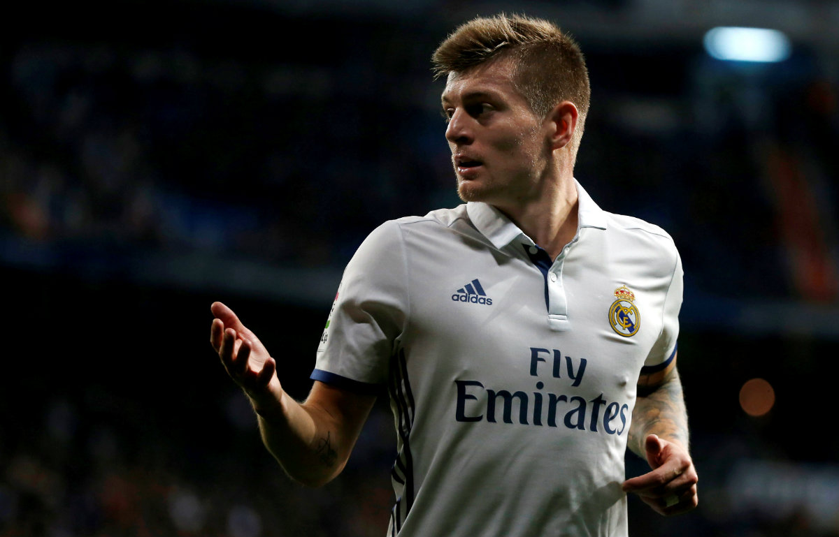 Toni Kroos, hombre del año 2016 para la revista Kicker