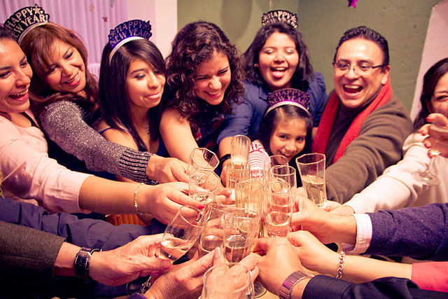 En todo el mundo se practican diversos rituales de fin de año.