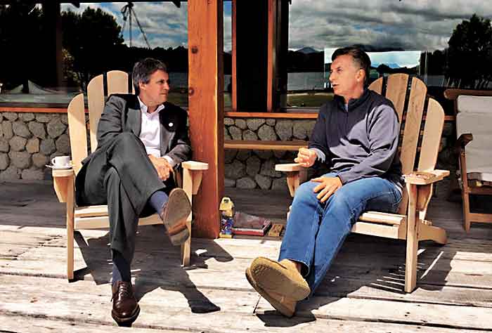 La decisión del mandatario tiene el contexto de la lenta recuperación.