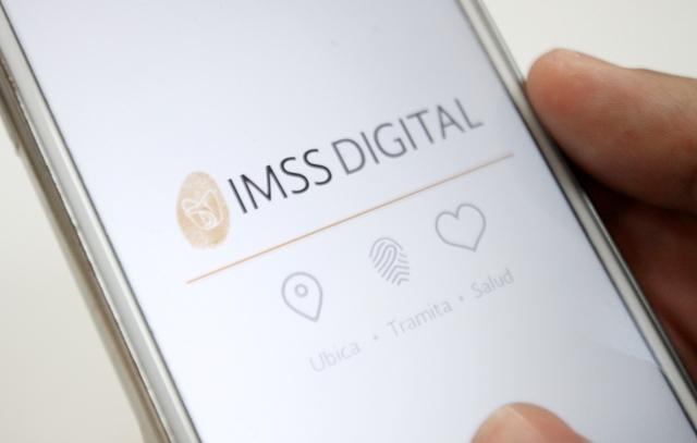 El IMSS brindó 101 millones de atenciones no presenciales a través de la estrategia digital a casi tres años de su implementación. 