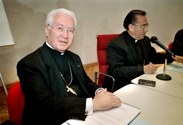 Al irse de México, Justo Mullor fue  nombrado presidente de la Pontificia Academia Eclesiástica, donde se prepara a los diplomáticos de la Santa Sede 