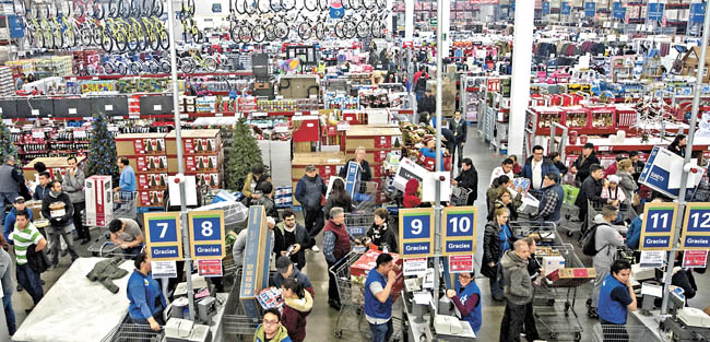 El sector consumo logró superar el impacto de la aplicación del IEPS. 