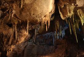  Esta maravilla natural es producida por el escurrimiento del agua.