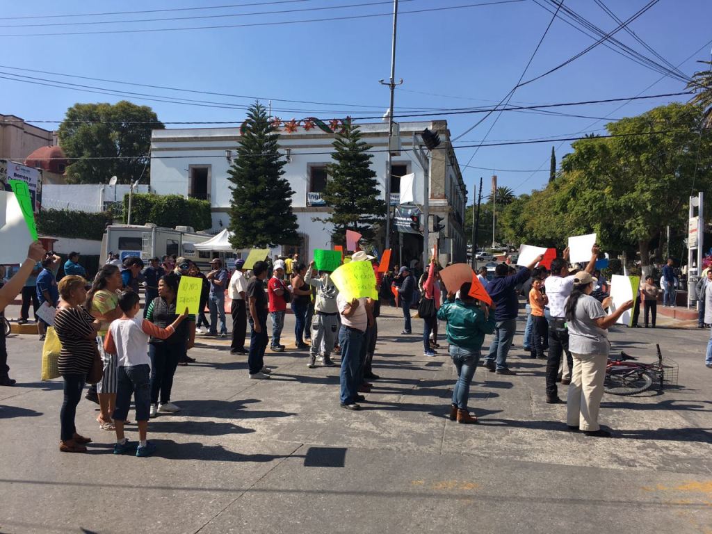 Los habitantes de Hidalgo protestan por cuarto día consecutivo.