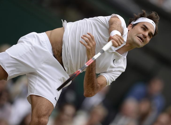 Roger Federer vuelve con victoria en Perth 