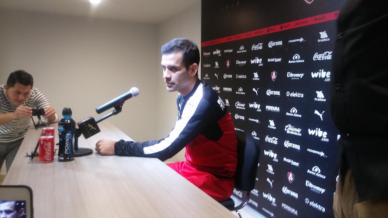  El capitán de la selección nacional calificó al régimen de transferencias como algo indigno 