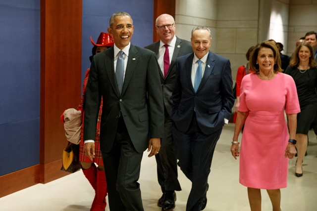 El presidente Barack Obama a su llegada al Capitolio.