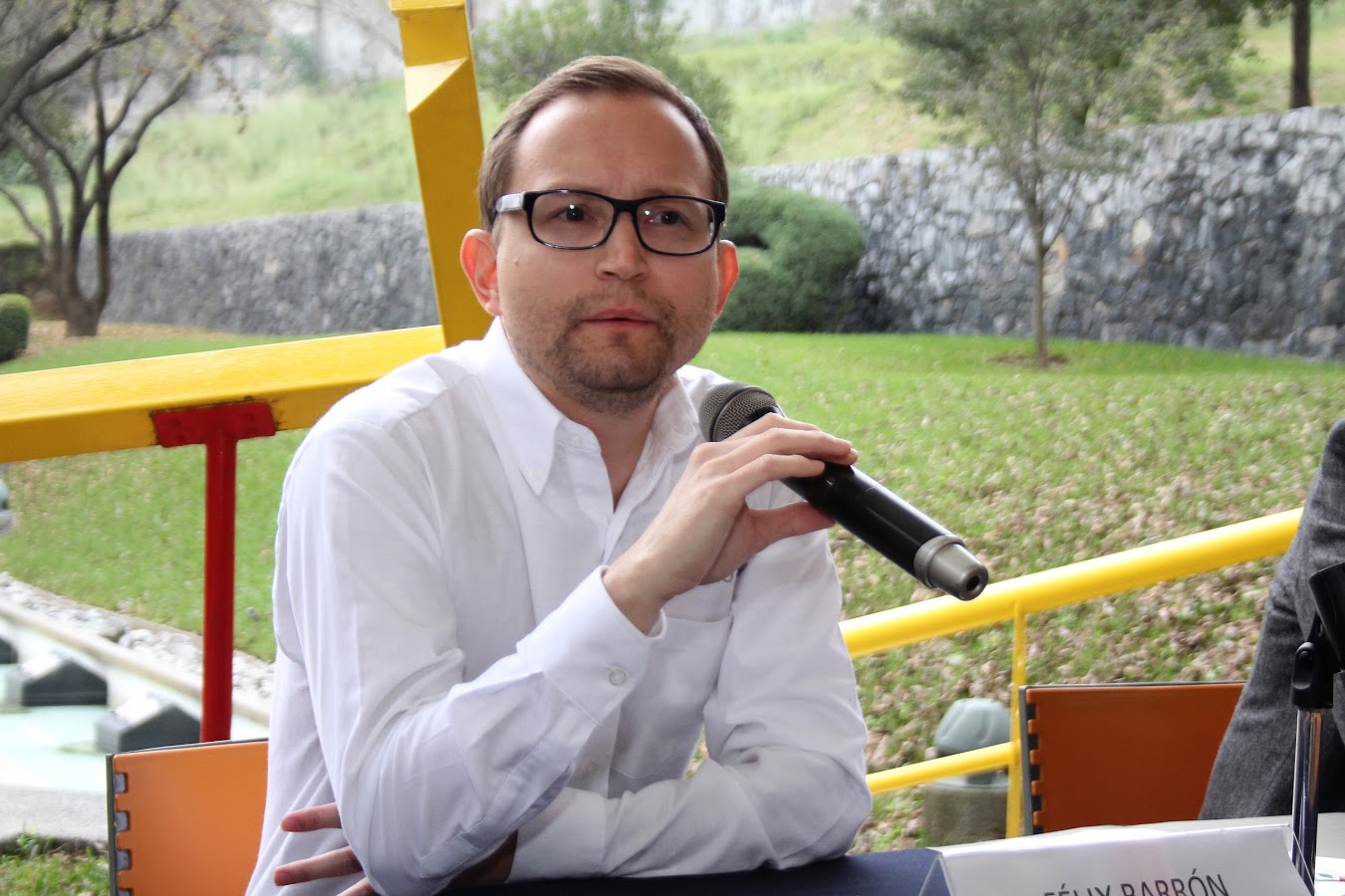 Félix Barrón, vocero del Planetario Alfa.
