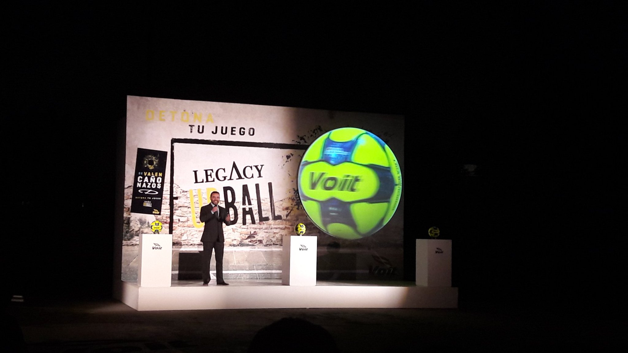 Legacy UR Ball, el balón oficial del Clausura 2017