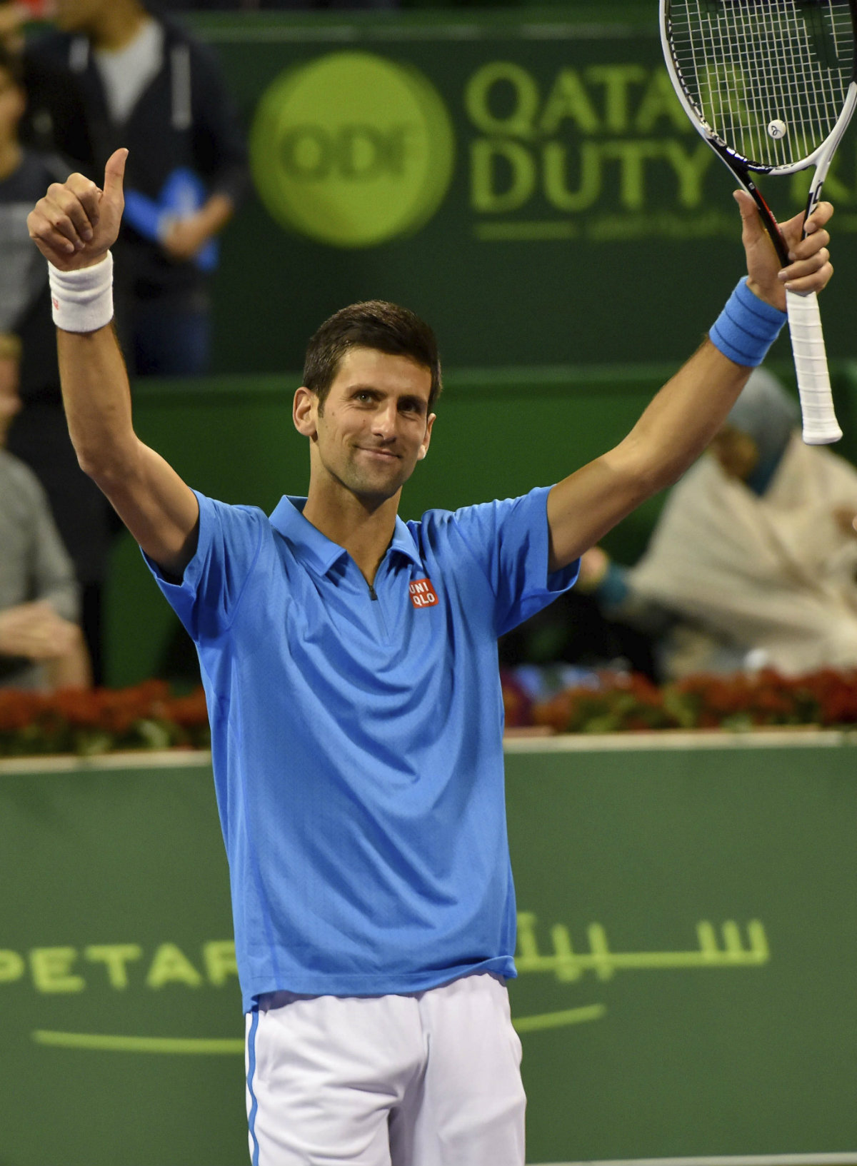Djokovic se coloca en las semifinales de Doha