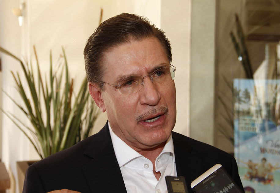 La comida se llevó a cabo en un centro de convenciones en Gómez Palacio. 