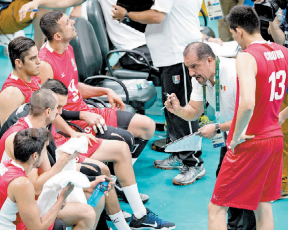 Selección mexicana de voleibol se tiene se prepara para el encuentro