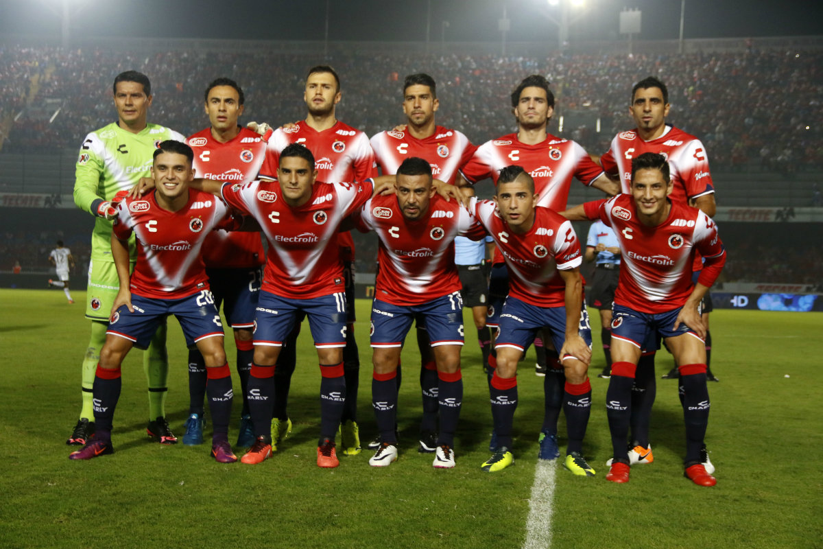 Veracruz inició el encuentro con 6 mexicanos