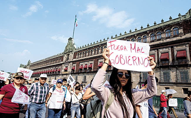 En la capital del país se movilizaron 5 mil 300 personas, de acuerdo con la SSP local. 