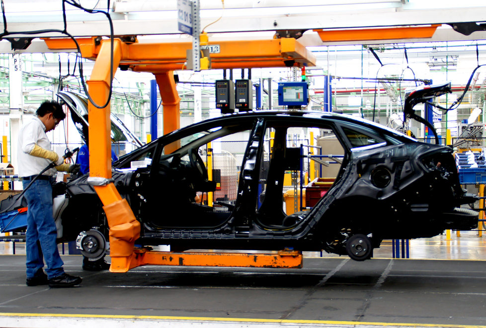 Ford produjo 363,396 autos el año pasado, 9.7% menos que en 2015. 