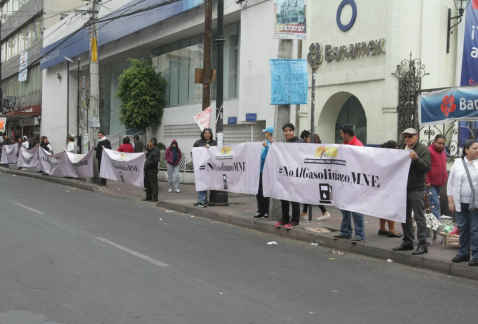 Perredistas protestaron en calles de la delegación Azcapotzalco contra el 'gasolinazo'. Esa delegación fue una de las más afectadas por la alteración 