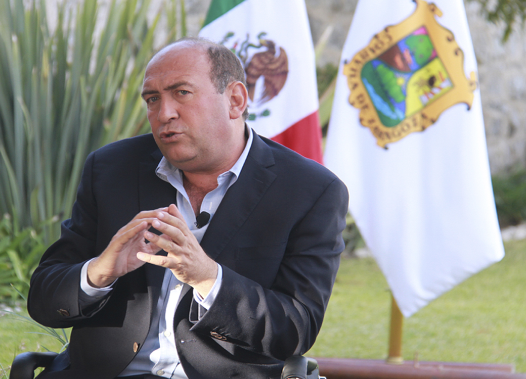 Rubén Moreira busca proteger la inversión lagunera. 