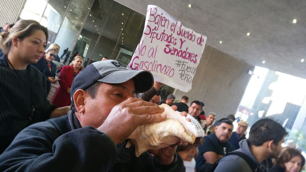 No terminaron de dialogar debido a que se alzó el tono de los reclamos. 