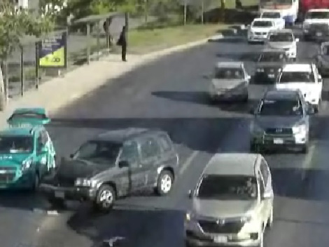 Choque provoca caos vial en Miguel Alemán- Grupo Milenio