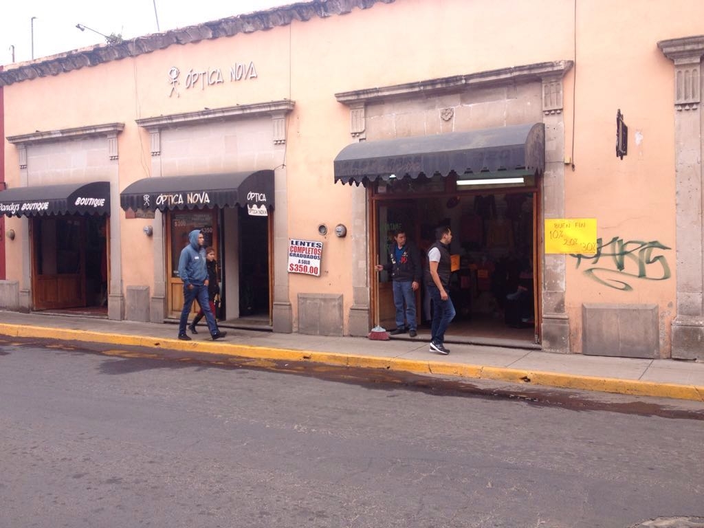 En Durango, negocios del Centro Histórico cierran debido a las cargas fiscales.
