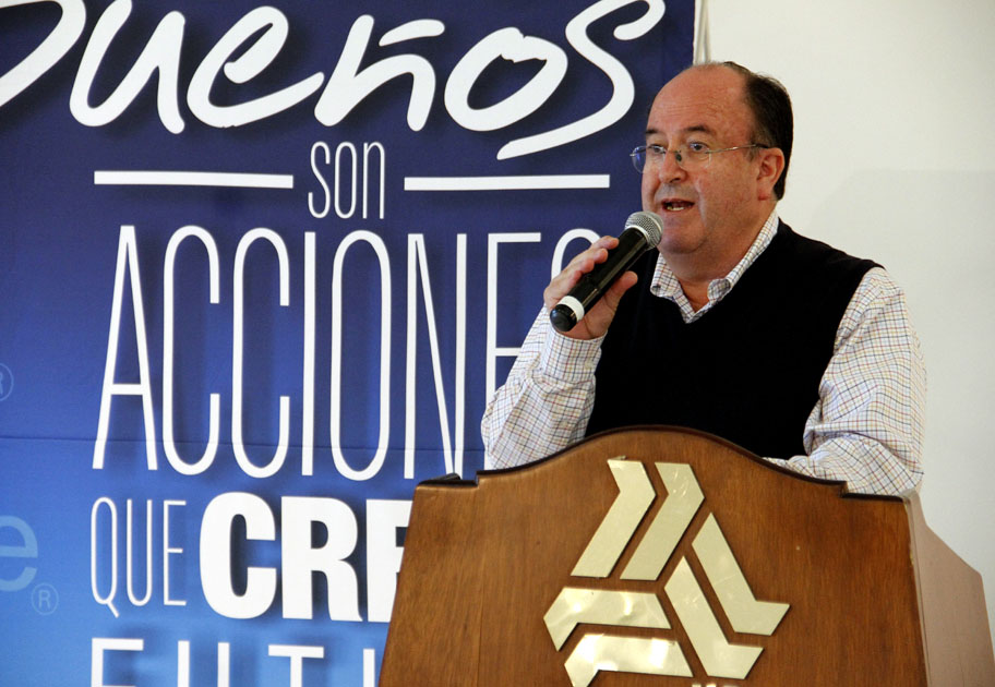 Rector de la Universidad La Salle Laguna, Arturo Dávila. 