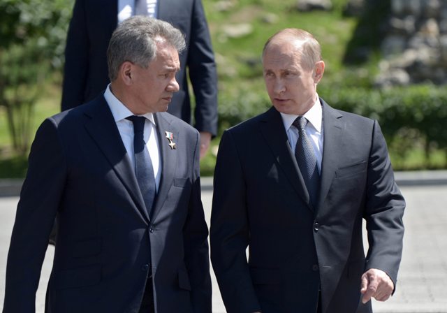 El ministro de Defensa ruso, Serguéi Shoigú, y Vladimir Putin.