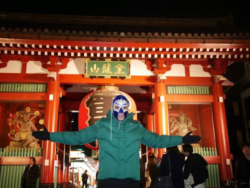 Soberano Jr. en la ciudad de Osaka