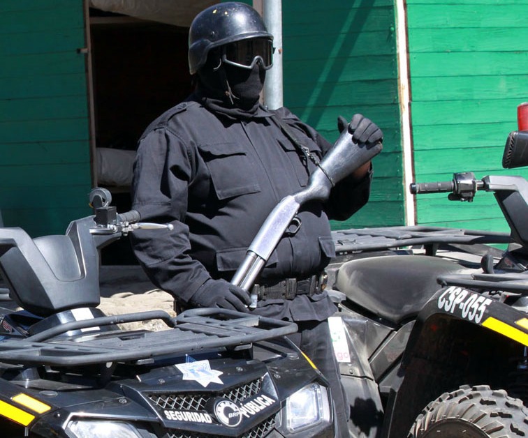 Policía motorizada, cuadrimoto.