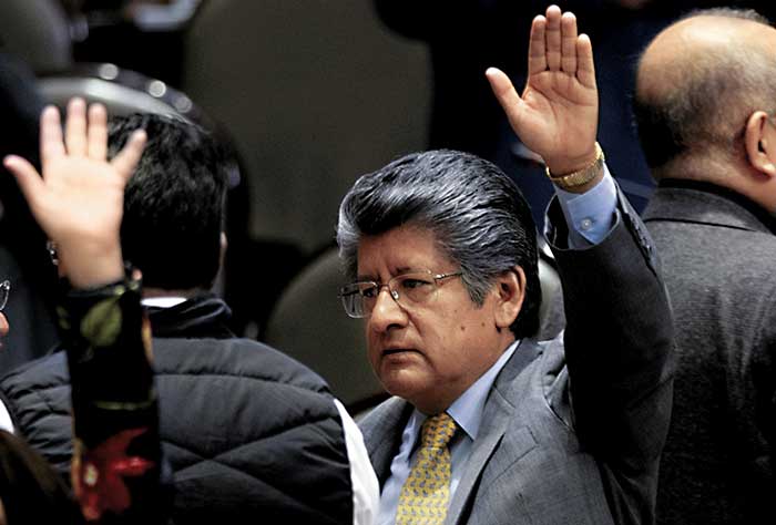 El legislador perredista.