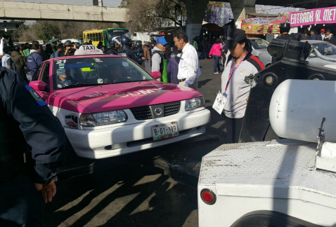 Prestar el servicio de taxi sin concesión o sin póliza de seguro, por hacer base sin autorización y conducir sin licencia, son algunas de las irregula