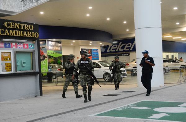 Elementos del Ejército Mexicano resguardaron las zonas donde sucedieron los ataques.