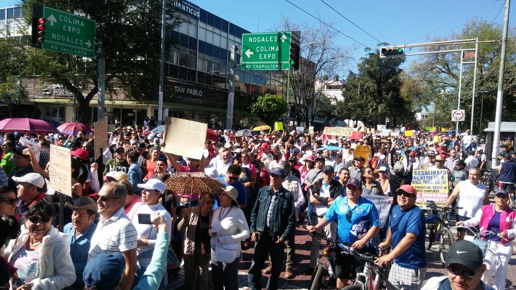 Más de 55 mil personas se sumaron a la marcha