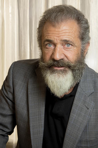 Mel Gibson se convierte en padre por novena vez