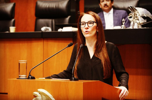 La presidenta de la Comisión de Relaciones Exteriores del Senado, Gabriela Cuevas.