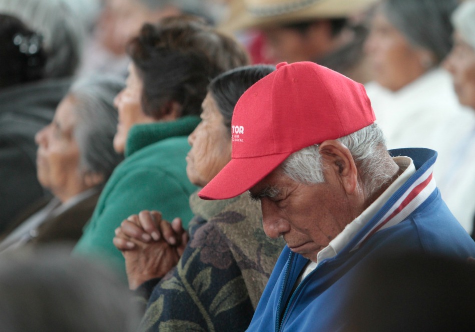 Anciano, ancianos, tercera edad.