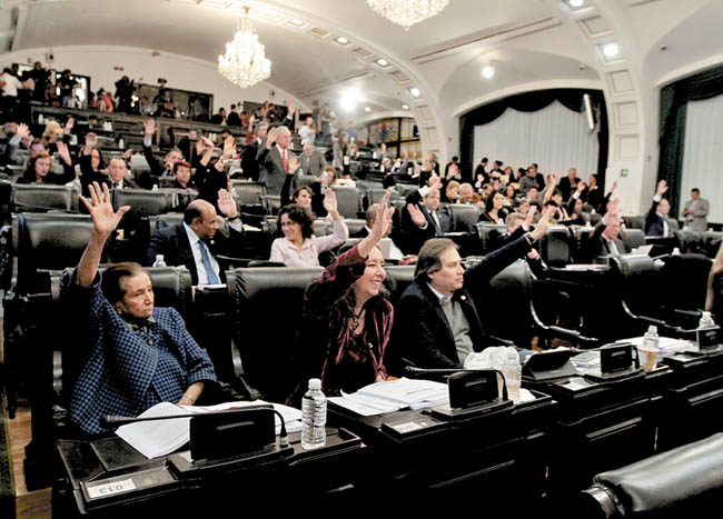 La Asamblea Constituyente también aprobó crear un sistema anticorrupción. 