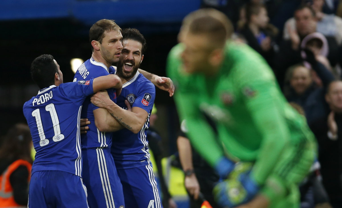 Branislav Ivanovic festeja un gol en su etapa con el Chelsea