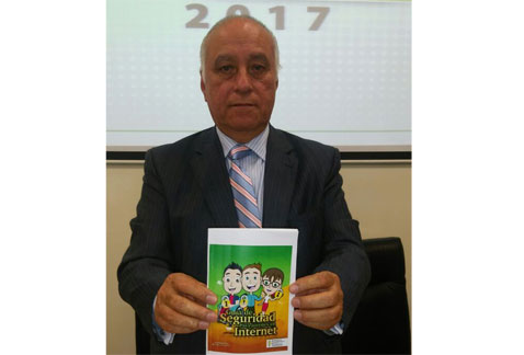 Sergio Mares Morán, comisionado presidente, dio a conocer este manual. 