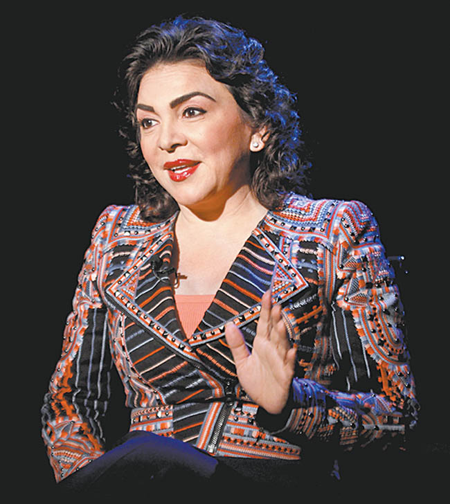 Ivonne Ortega Pacheco, aspirante del PRI a la Presidencia. 