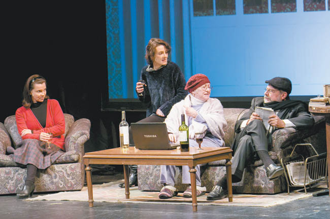 La obra llevó hasta las lágrimas a algunos de los espectadores en el teatro Rafael Solana. 