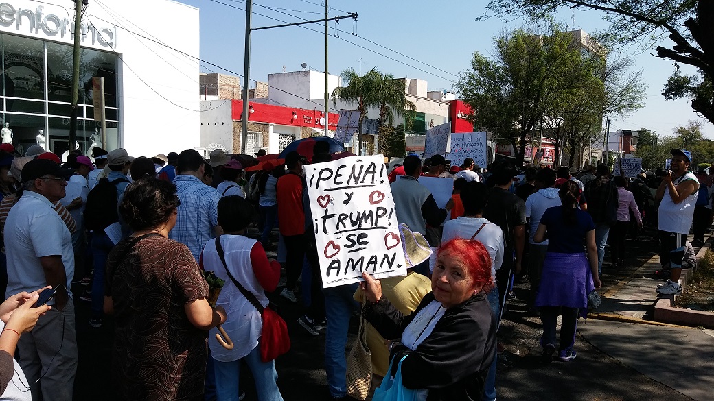 Los tapatíos volvieron a tomar la ciudad esta mañana, en otra manifestación contra el gasolinazo 
