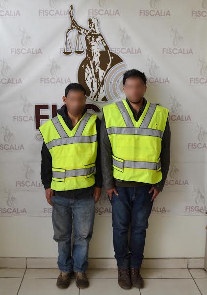 Detienen a 2 vendedores de droga en Durango. 