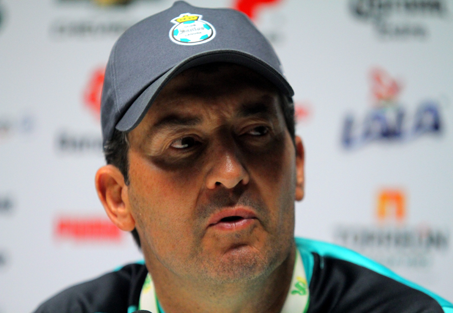 'Chepo' suspendido 2 partidos. 
