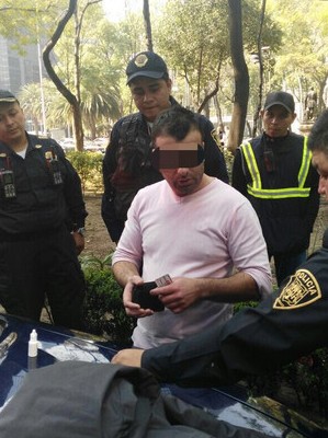 El conductor de 33 años al momento de su detención.